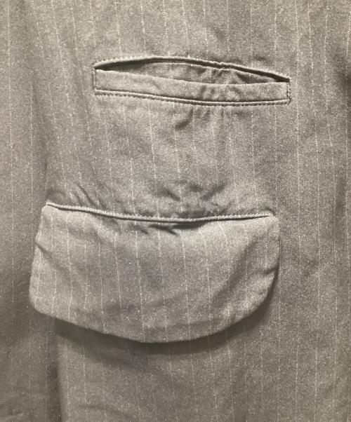 COMME des GARCONS HOMME DEUX（コムデギャルソン オム ドゥ）COMME des GARCONS HOMME DEUX (コムデギャルソン オム ドゥ) ポリ縮絨スナップボタンストライプテーラードジャケット ブラック サイズ:Sの古着・服飾アイテム
