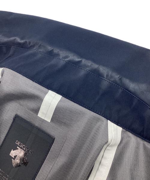 DESCENTE ALLTERRAIN（デザイント オルテライン）Descente ALLTERRAIN (デザイント オルテライン) ナイロンステンカラーコート ネイビー サイズ:Lの古着・服飾アイテム
