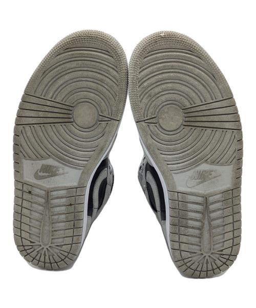 NIKE（ナイキ）NIKE (ナイキ) エア ジョーダン 1 MID グレー サイズ:26の古着・服飾アイテム