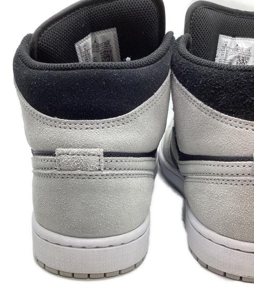 NIKE（ナイキ）NIKE (ナイキ) エア ジョーダン 1 MID グレー サイズ:26の古着・服飾アイテム