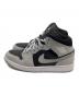 NIKE (ナイキ) エア ジョーダン 1 MID グレー サイズ:26：11000円