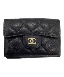 CHANEL（シャネル）の古着「キャビアスキン3つ折り財布」｜ブラック