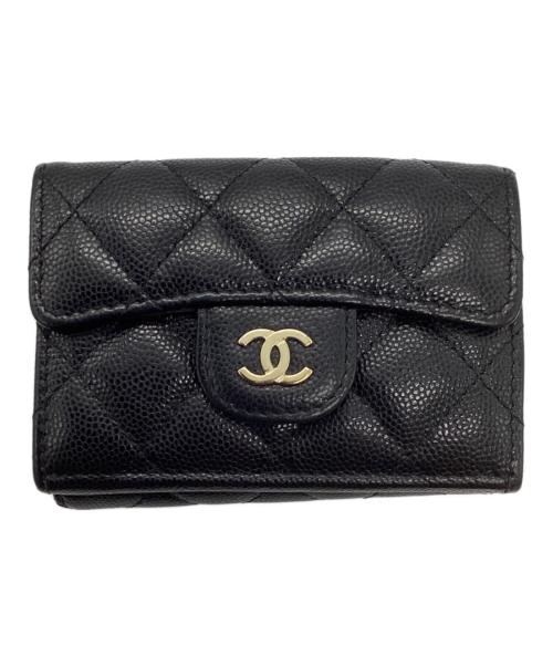 CHANEL（シャネル）CHANEL (シャネル) キャビアスキン3つ折り財布 ブラックの古着・服飾アイテム
