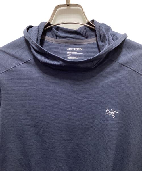 ARC'TERYX（アークテリクス）ARC'TERYX (アークテリクス) CORMAC HOODY M ネイビー サイズ:Sの古着・服飾アイテム