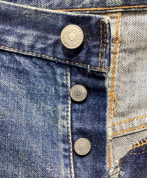 LEVI'S（リーバイス）LEVI'S (リーバイス) 66前期移行前最終ビッグE 501デニムパンツ インディゴ サイズ:不明（実寸ウェスト100㎝、股下71.5㎝）の古着・服飾アイテム
