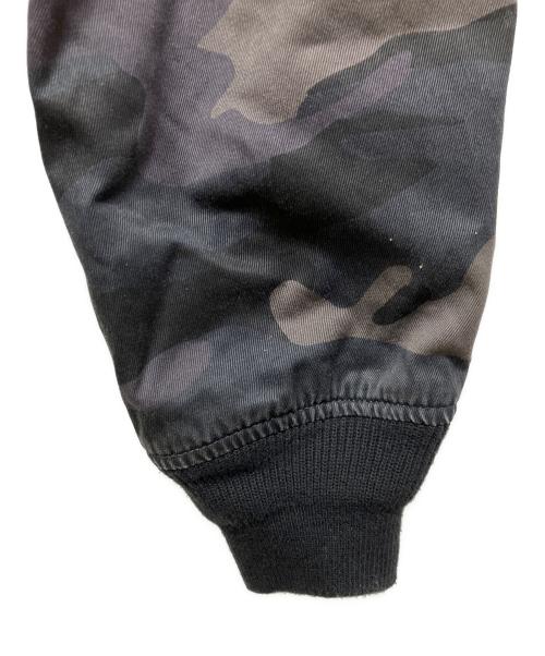 AVIREX（アヴィレックス）AVIREX (アヴィレックス) L-2B カモフラフライトジャケット グレー サイズ:XLの古着・服飾アイテム