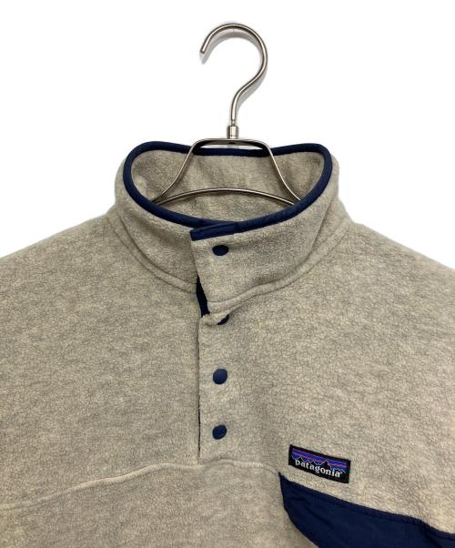 Patagonia（パタゴニア）Patagonia (パタゴニア) ライトウェイト・シンチラ・スナップT・プルオーバー アイボリー サイズ:Ｓの古着・服飾アイテム