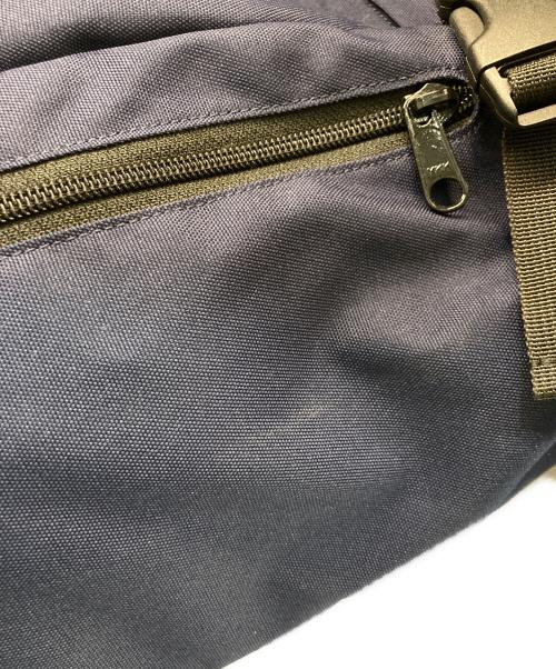 CarHartt（カーハート）CarHartt (カーハート) バックパック ネイビーの古着・服飾アイテム