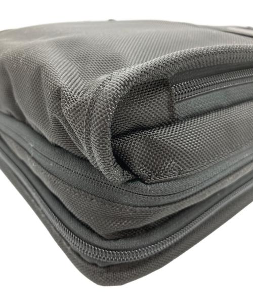TUMI（トゥミ）TUMI (トゥミ) オーガナイザー・トラベル・トート ブラックの古着・服飾アイテム