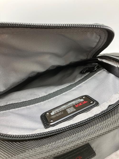 TUMI（トゥミ）TUMI (トゥミ) オーガナイザー・トラベル・トート ブラックの古着・服飾アイテム