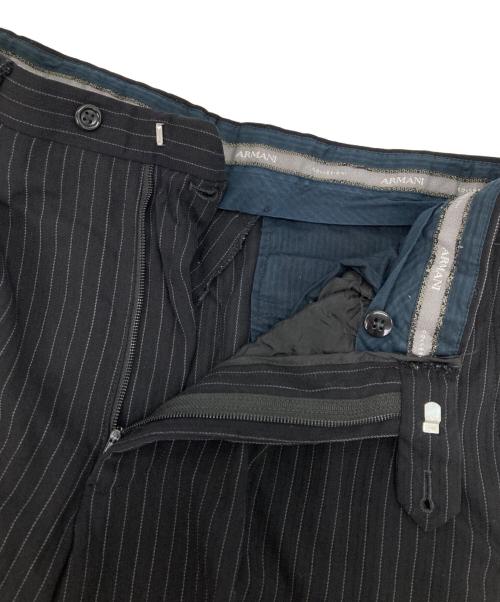 ARMANI COLLEZIONI（アルマーニ コレツィオーニ）ARMANI COLLEZIONI (アルマーニ コレツィオーニ) セットアップスーツ ネイビー サイズ:48の古着・服飾アイテム