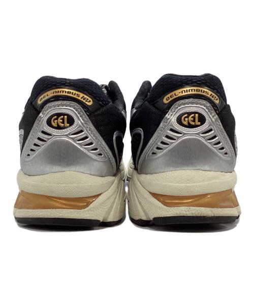 asics（アシックス）asics (アシックス) GEL-NIMBUS 10.1 シルバー×ブラック サイズ:US8 1/2の古着・服飾アイテム