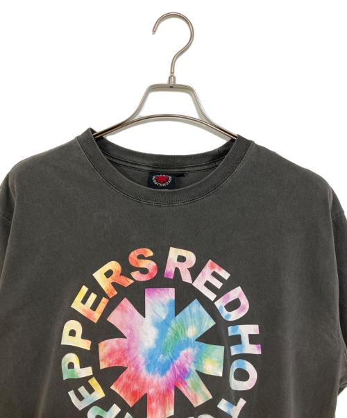 RED HOT CHILI PEPPERS（レッドホットチリペッパーズ）RED HOT CHILI PEPPERS (レッドホットチリペッパーズ) バンドTシャツ グレー サイズ:XLの古着・服飾アイテム