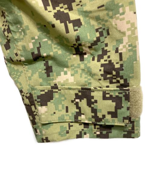 U'S NAVY（ユーエスネイビー）U'S NAVY (ユーエスネイビー) TYPE III デジカモフィールドジャケット カーキ サイズ:LARGE-LONGの古着・服飾アイテム