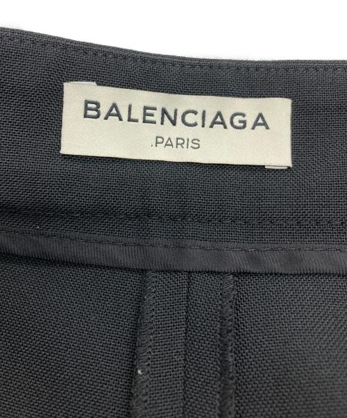 BALENCIAGA（バレンシアガ）BALENCIAGA (バレンシアガ) ショートパンツ ブラック サイズ:SIZE 36の古着・服飾アイテム