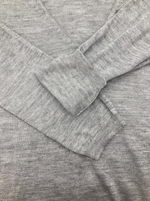Cruciani（クルチアーニ）Cruciani (クルチアーニ) カシミヤシルク Vネックニット グレー サイズ:38の古着・服飾アイテム