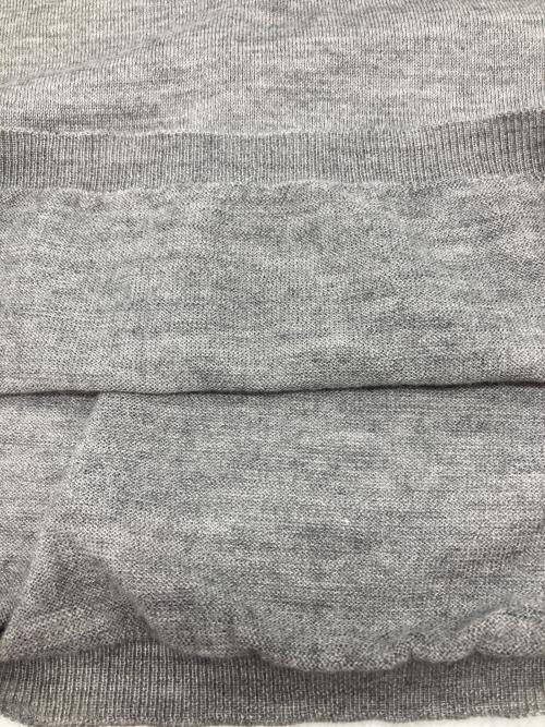 Cruciani（クルチアーニ）Cruciani (クルチアーニ) カシミヤシルク Vネックニット グレー サイズ:38の古着・服飾アイテム