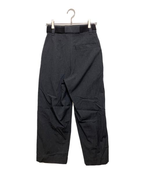 MHL（エムエイチエル）MHL (エムエイチエル) WOOL COTTON TWILL TROUSERS グレー 未使用品の古着・服飾アイテム