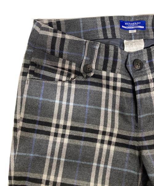 BURBERRY BLUE LABEL（バーバリー ブルー レーベル）BURBERRY BLUE LABEL (バーバリー ブルー レーベル) モヘヤ混チェックフレアパンツ グレー サイズ:38の古着・服飾アイテム