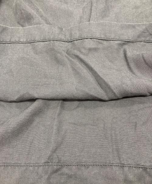 MM6 Maison Margiela（エムエムシックスメゾンマルジェラ）MM6 Maison Margiela (エムエムシックスメゾンマルジェラ) ベルテッドスカート グレー サイズ:SIZE 44の古着・服飾アイテム