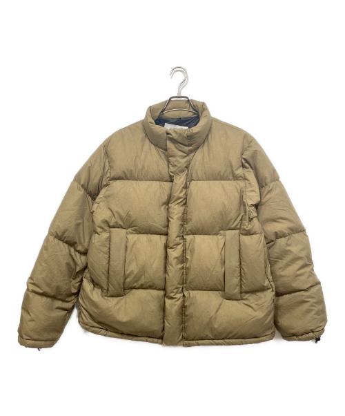 Gymphlex（ジムフレックス）Gymphlex (ジムフレックス) ホワイトグースダウン スタンドカラージャケット ベージュ サイズ:Mの古着・服飾アイテム