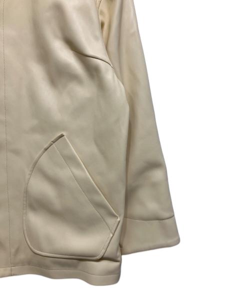 MACPHEE（マカフィー）MACPHEE (マカフィー) レザーライク カバーオール ベージュ サイズ:36の古着・服飾アイテム