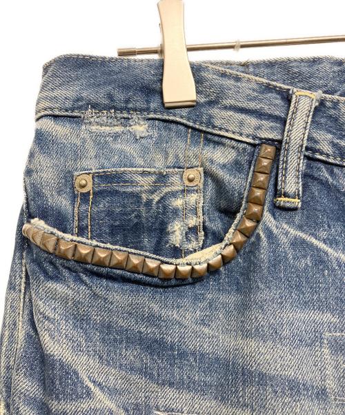 Hysteric Glamour（ヒステリックグラマー）Hysteric Glamour (ヒステリックグラマー) NOBU REMAKE 加工 スタッズデニムパンツ ブルー サイズ:SIZE W32の古着・服飾アイテム