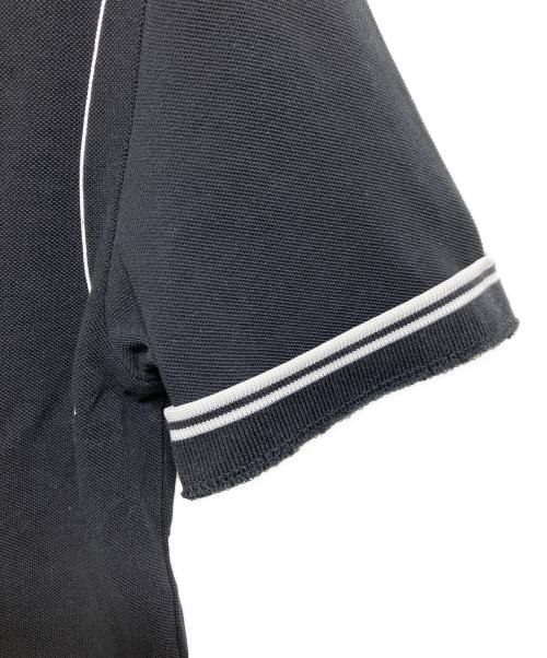 FRED PERRY（フレッドペリー）FRED PERRY (フレッドペリー) GATE194 プリントポロシャツ ブラック サイズ:Sの古着・服飾アイテム