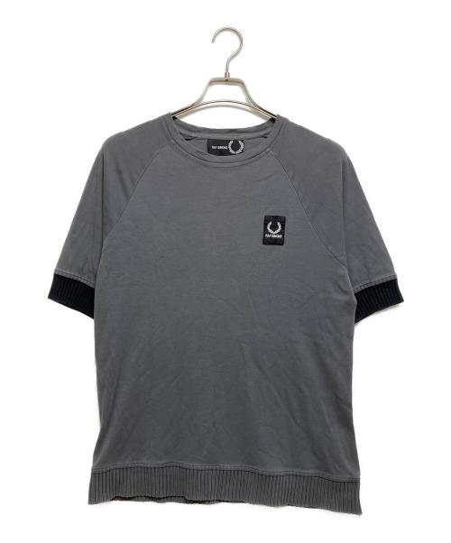 FRED PERRY（フレッドペリー）FRED PERRY (フレッドペリー) RAF SIMONS (ラフシモンズ) ニットリブ ラグランTシャツ グレー サイズ:36の古着・服飾アイテム