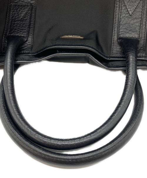 Salvatore Ferragamo（サルヴァトーレ フェラガモ）Salvatore Ferragamo (サルヴァトーレ フェラガモ) ナイロントートバッグ ブラックの古着・服飾アイテム