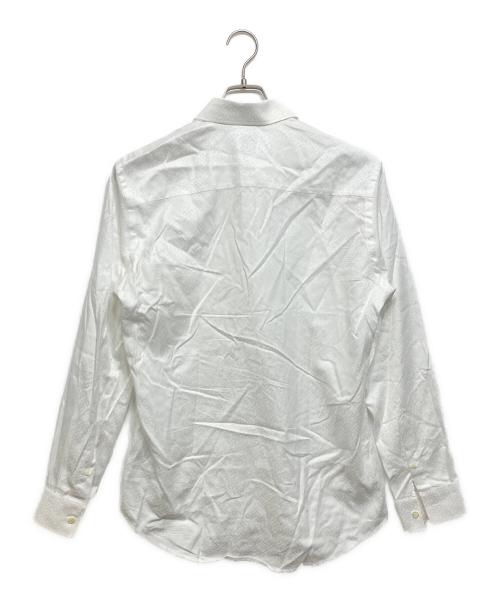 BURBERRY（バーバリー）BURBERRY (バーバリー) TBモノグラム総柄ドレスシャツ ホワイト サイズ:15/38の古着・服飾アイテム