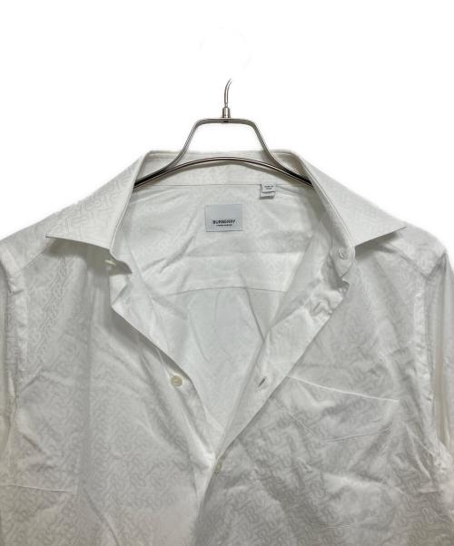BURBERRY（バーバリー）BURBERRY (バーバリー) TBモノグラム総柄ドレスシャツ ホワイト サイズ:15/38の古着・服飾アイテム