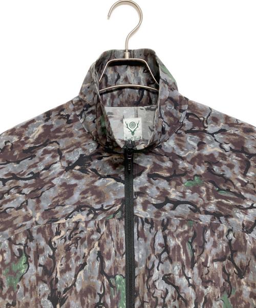 South2 West8（サウスツー ウエストエイト）South2 West8 (サウスツー ウエストエイト) TRAINER JACKET ブルー×ブラウン サイズ:Sの古着・服飾アイテム