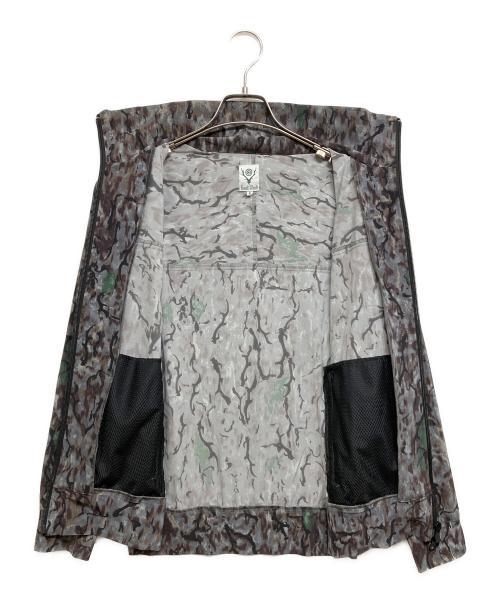 South2 West8（サウスツー ウエストエイト）South2 West8 (サウスツー ウエストエイト) TRAINER JACKET ブルー×ブラウン サイズ:Sの古着・服飾アイテム