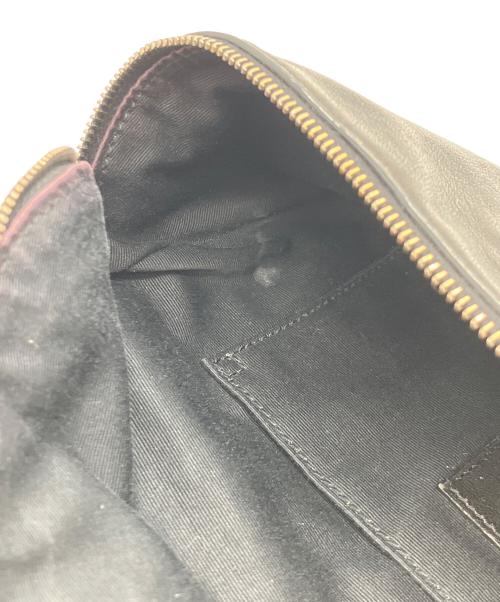 Saint Laurent Paris（サンローランパリ）Saint Laurent Paris (サンローランパリ) カサンドラ レザーボディバッグ ブラックの古着・服飾アイテム