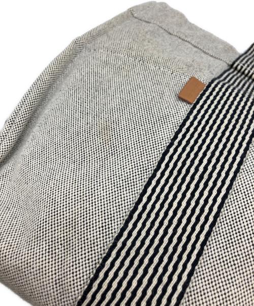 HERMES（エルメス）HERMES (エルメス) ニューフールトゥMM トートバッグ ホワイト×ブラックの古着・服飾アイテム