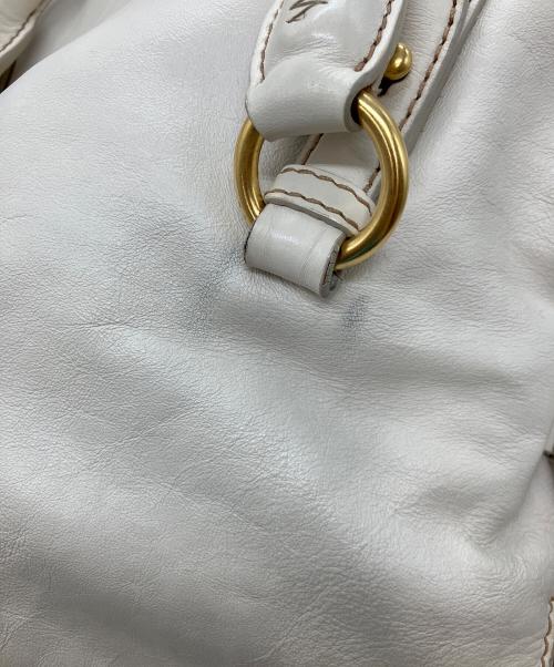 MIU MIU（ミュウミュウ）MIU MIU (ミュウミュウ) サイドリボン2WAYバッグ アイボリー(TALCO / タルコ)の古着・服飾アイテム