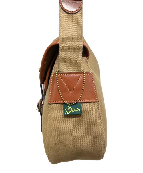 brady（ブレディ）Brady (ブレディ) ARIEL TROUT SMALL / アリエル トラウト スモール カーキの古着・服飾アイテム