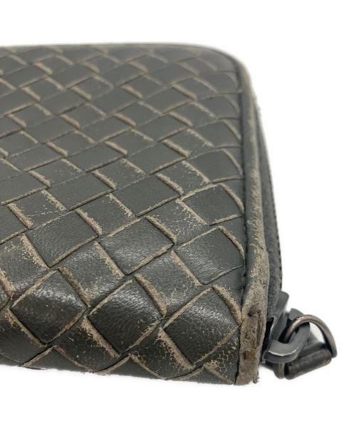 BOTTEGA VENETA（ボッテガベネタ）BOTTEGA VENETA (ボッテガベネタ) イントレチャート ラウンドファスナー グレーの古着・服飾アイテム