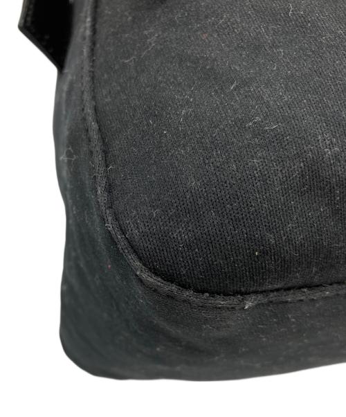 FENDI（フェンディ）FENDI (フェンディ) ワンショルダーバッグ ブラックの古着・服飾アイテム
