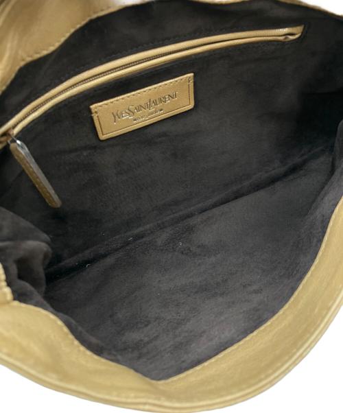 Yves Saint Laurent（イヴサンローラン）Yves Saint Laurent (イヴサンローラン) フリルワンショルダーバッグ ブラウンの古着・服飾アイテム