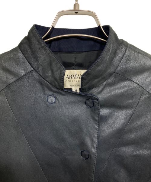 ARMANI COLLEZIONI（アルマーニ コレツィオーニ）ARMANI COLLEZIONI (アルマーニ コレツィオーニ) レザージャケット ネイビー サイズ:38の古着・服飾アイテム