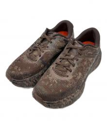 HOKAONEONE×BEAMS（ホカオネオネ×ビームス）の古着「Bondi 7 BEAMS」｜カーキ
