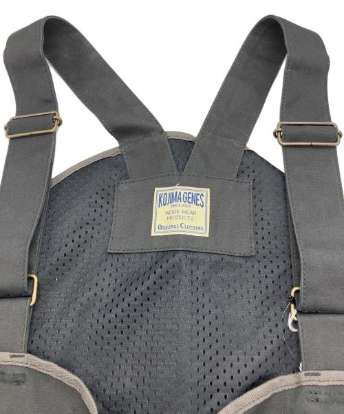 KOJIMA GENES（コジマジーンズ）KOJIMA GENES (コジマジーンズ) マクアケ 着るバッグベスト グレー サイズ:Free 未使用品の古着・服飾アイテム