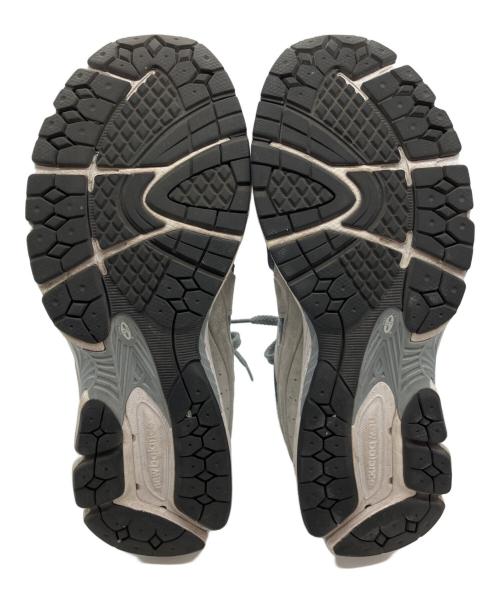 NEW BALANCE（ニューバランス）NEW BALANCE (ニューバランス) M2002RST ローカットスニーカー グレー サイズ:26.5cmの古着・服飾アイテム