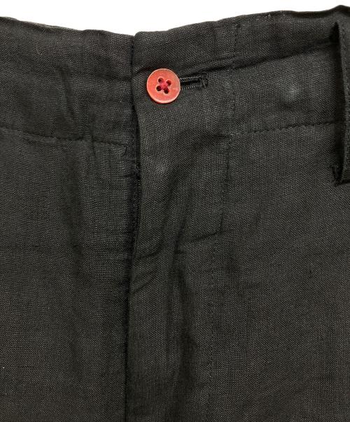 Yohji Yamamoto pour homme（ヨウジヤマモト プールオム）Yohji Yamamoto pour homme (ヨウジヤマモト プールオム) 赤ボタン ステッチデザインパンツ　HY-P47-801 ブラック サイズ:SIZE　２の古着・服飾アイテム