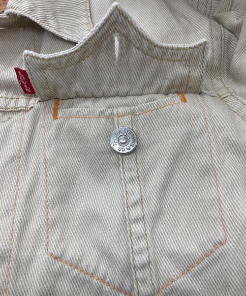 LEVI'S（リーバイス）LEVI'S (リーバイス) 00’S トラッカージャケット　70901-3911 アイボリー サイズ:Lの古着・服飾アイテム