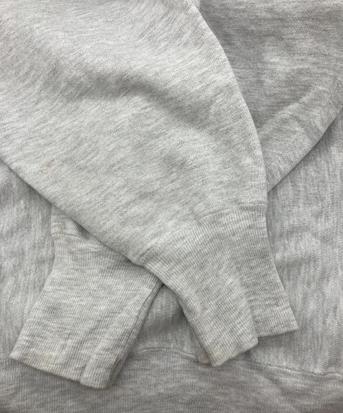Champion（チャンピオン）Champion (チャンピオン) 90’s リバースウェーブ企業ロゴスウェット　刺繍タグ　CS FIRST BOSTON グレー サイズ:XLの古着・服飾アイテム