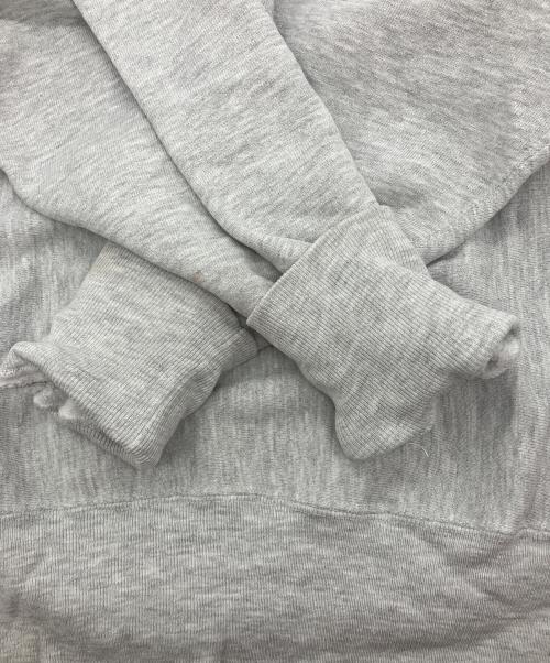 Champion（チャンピオン）Champion (チャンピオン) 90’s リバースウェーブ企業ロゴスウェット　刺繍タグ　CS FIRST BOSTON グレー サイズ:XLの古着・服飾アイテム