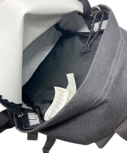 EASTPAK（イーストパック）EASTPAK (イーストパック) MM6 Maison Margiela (エムエムシックスメゾンマルジェラ) SHOULDER BAG　EK0A5BAUQ76 ブラック サイズ:-の古着・服飾アイテム